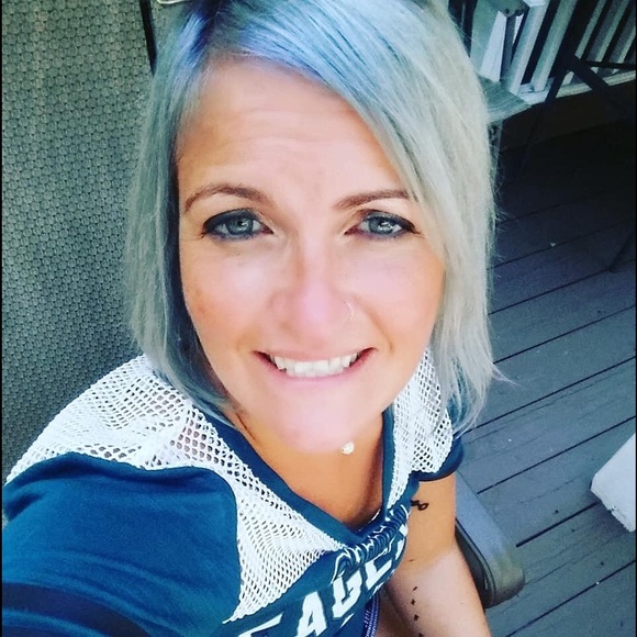 Meet your Posher, Carla - Picture 4 of 8